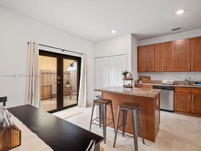 Photo - 13344 Tropical Ave