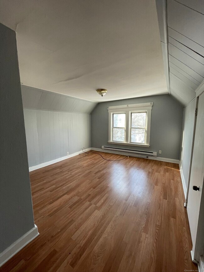 Photo - 92 Truman St Unit 3