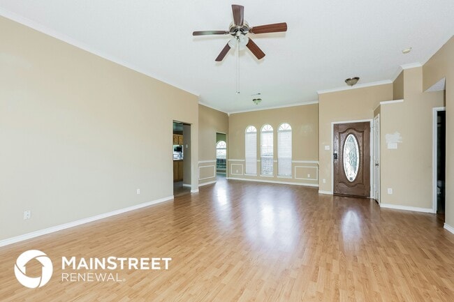 Photo - 740 Regalwood Dr