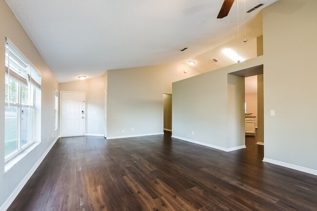 Photo - 15 S Cervidae Dr