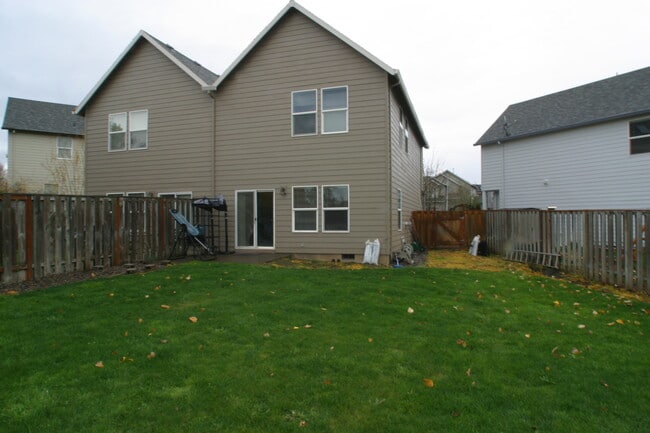Photo - 3125 NE 13th Pl