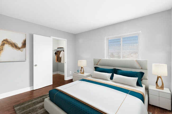 Photo - Carolina Village