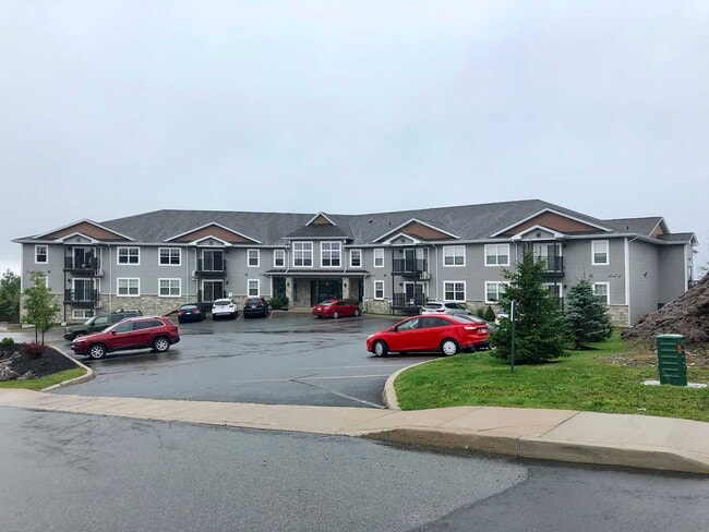 Building Photo - 41 Noel