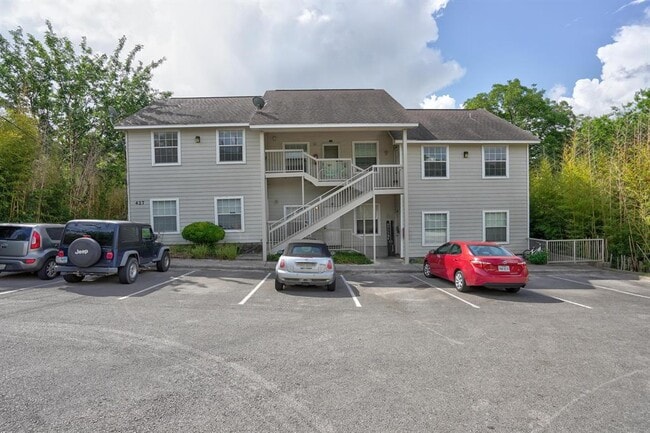 Photo - 427 Lindsey St Townhome