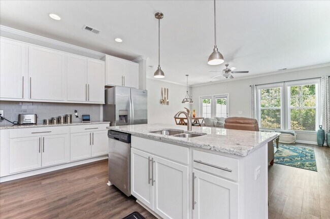 329 Sonoma Dr