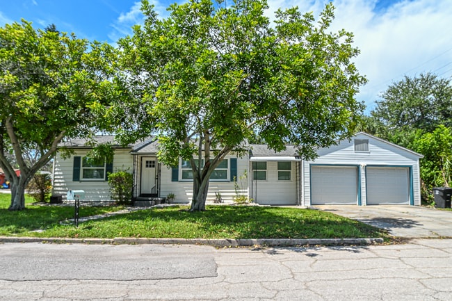 Building Photo - 4509 27th Ave S Rental