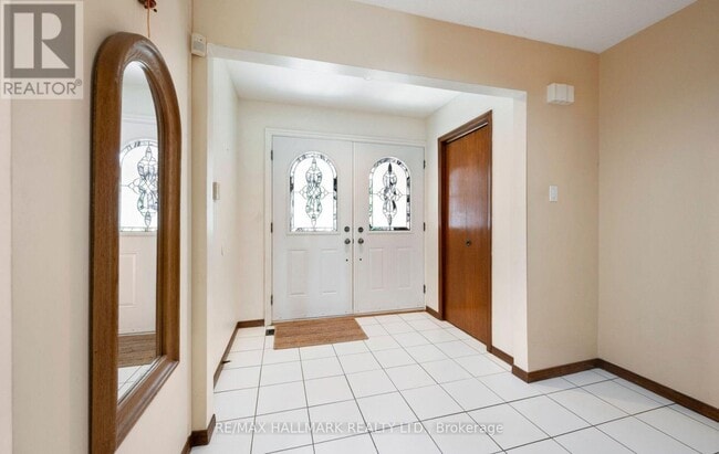 Photo - 154 Robert Hicks Dr