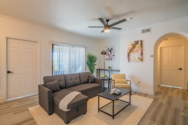 7455 N 95th Ave Unit SI FL3-ID1263175P