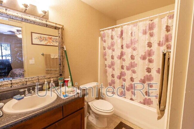 1385 W University Ave Unit 9-270