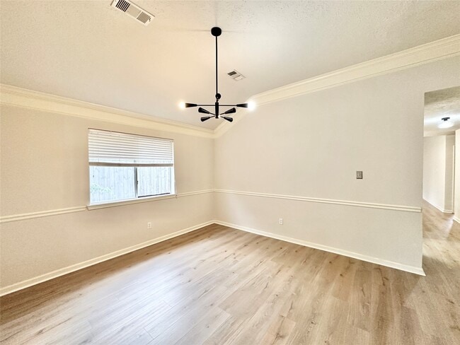 Photo - 3907 Crystal Pass Ct
