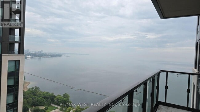 Photo - 1928 Lake Shore Blvd W Unit 3305
