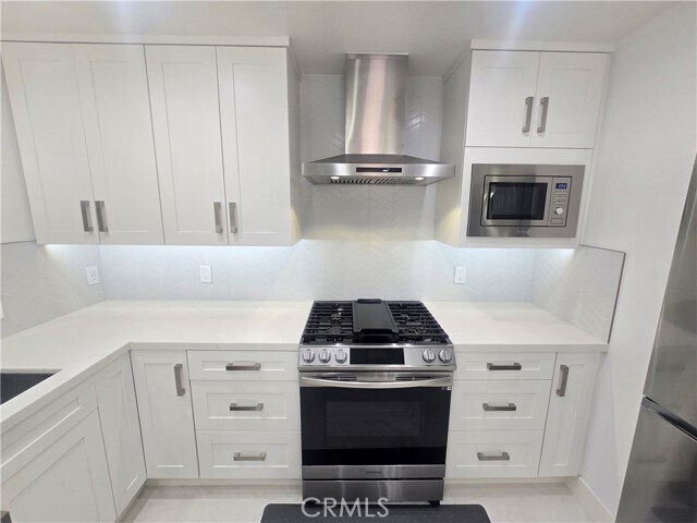 Photo - 2524 Elden Ave