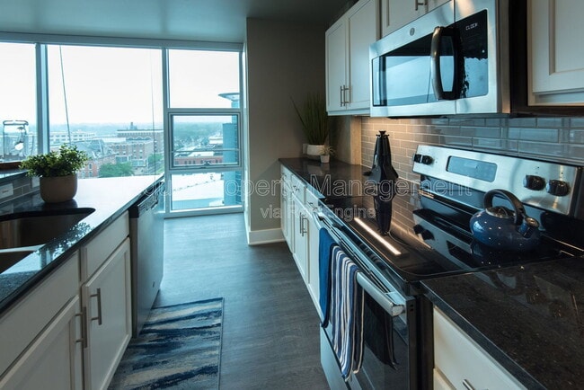 155 W Michigan Ave Unit 905