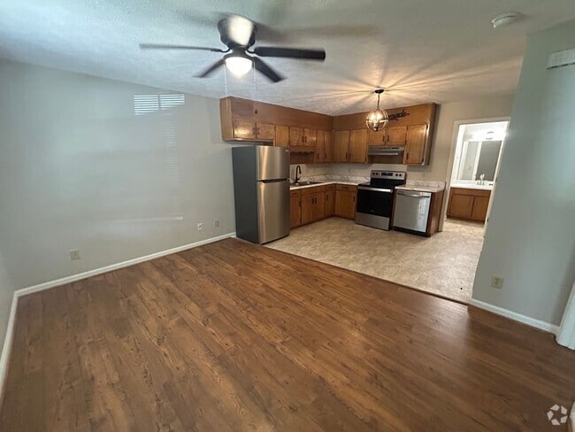 Building Photo - 520 Gadsden Rd NW Unit 1 Rental