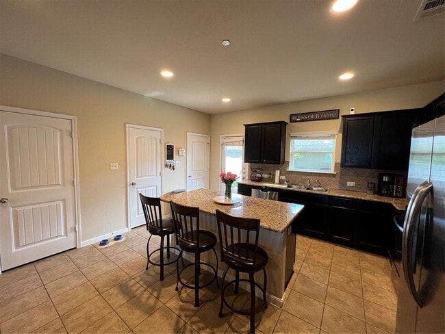 Photo - 1010 Lost Pines Ln