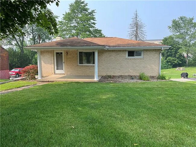 Building Photo - 3 bedroom Ranch Moon Township Rental