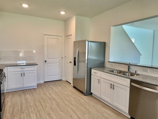 Photo - 16530 Pine Arrow Dr