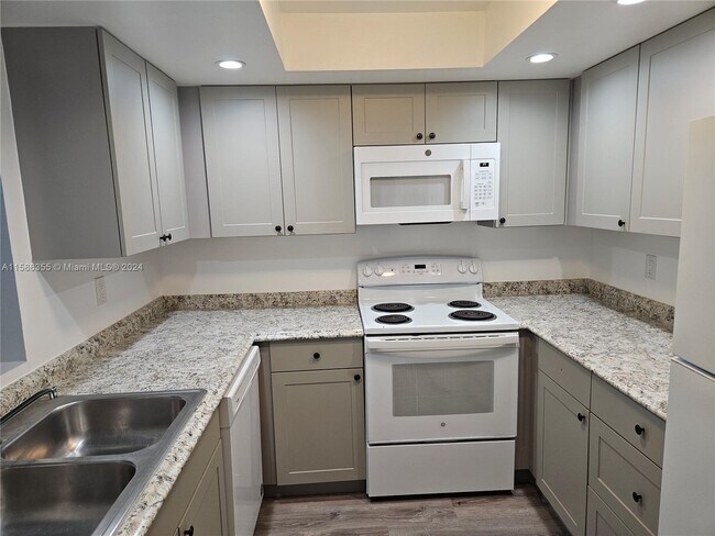 Photo - 97 Deer Creek Rd