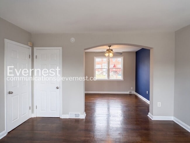 Photo - 1408 Cedarcroft Rd