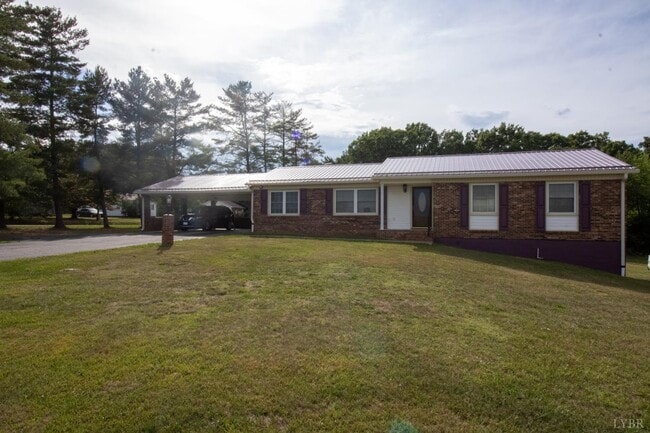 Photo - 1777 Clover Rd