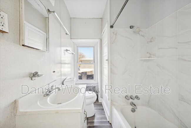 Photo - 330 Kerlin St Unit 3