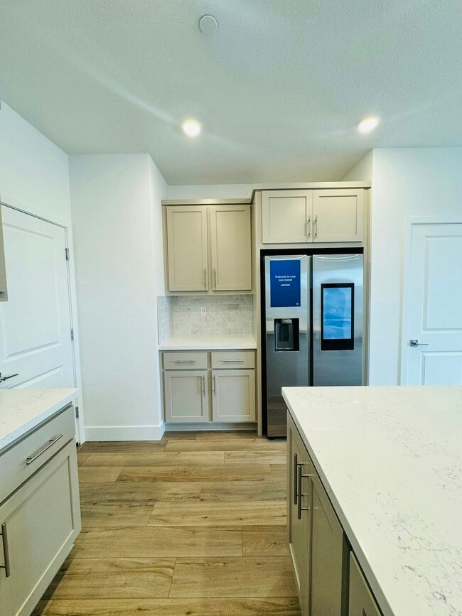 Photo - 268 N Oceanside Dr