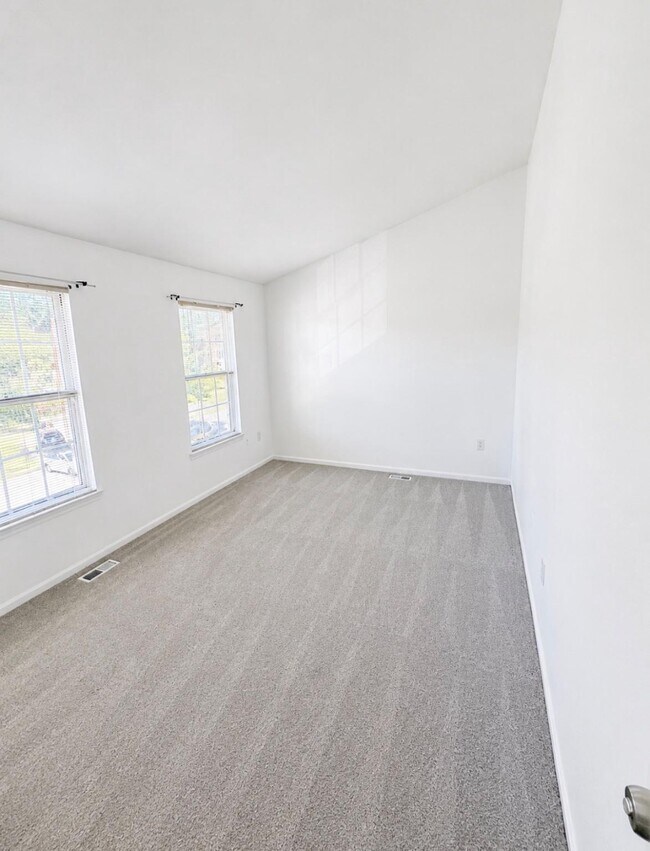 Photo - 6907 Storch Cir