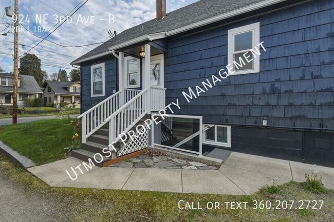 Photo - 924 NE 3rd Ave