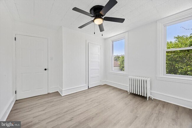 Photo - 311 Holmes Rd Casa