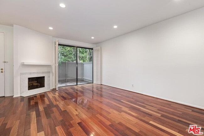 Photo - 1013 21st St Unit B