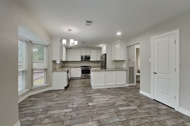 Photo - 2603 Hidden Garden Dr