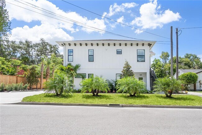 1234 15th St Unit 102