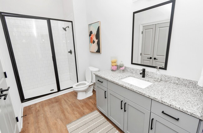 Photo - DAWSON PARK APARTMENTS