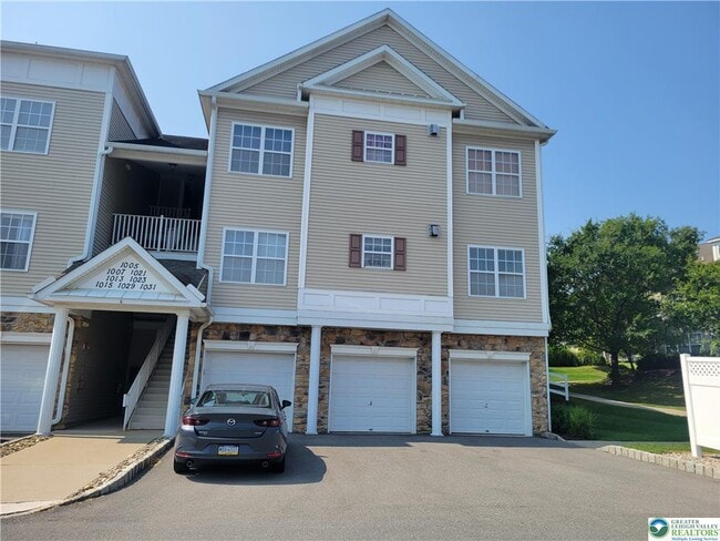 Building Photo - 1015 Old Course Ln Rental