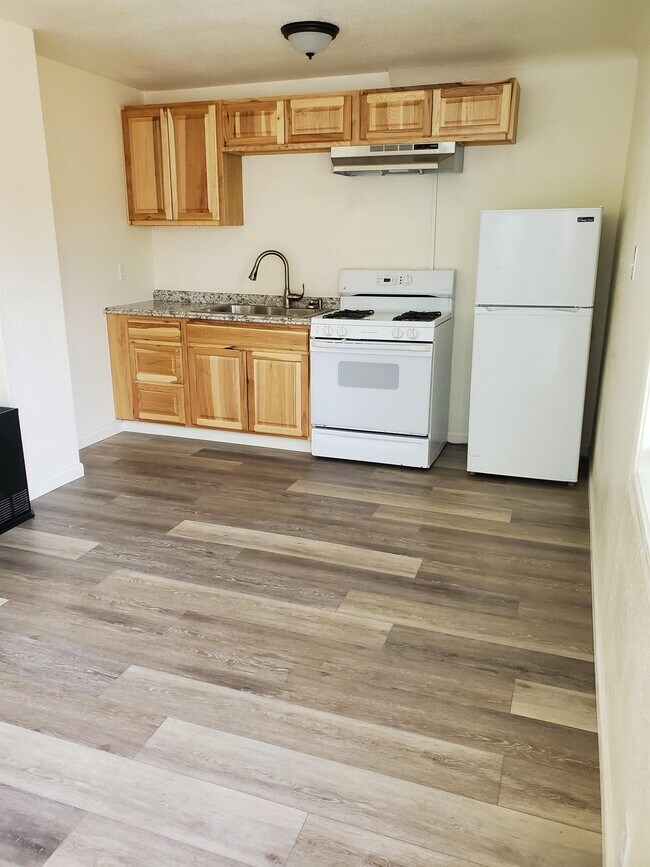 2135-orchard-ave-townhome-townhome-rental-in-klamath-falls-or