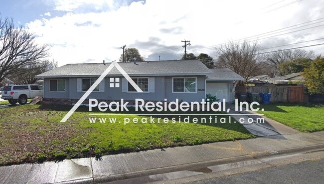 Building Photo - Nice 2bd/1ba Duplex with 1 Car Garage