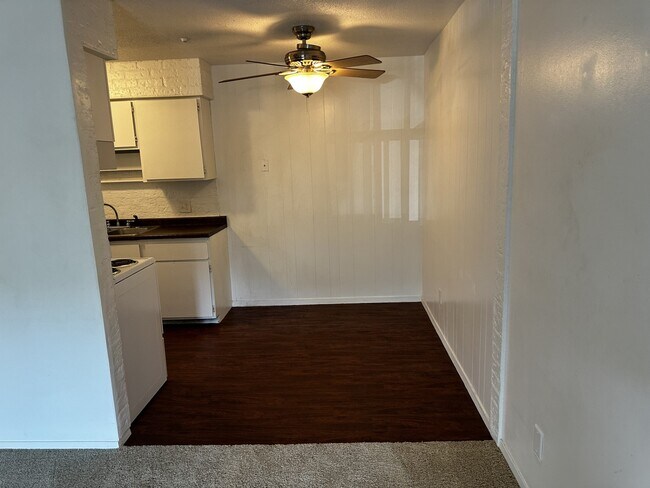 Photo - 7412 W 22nd St Unidad A315