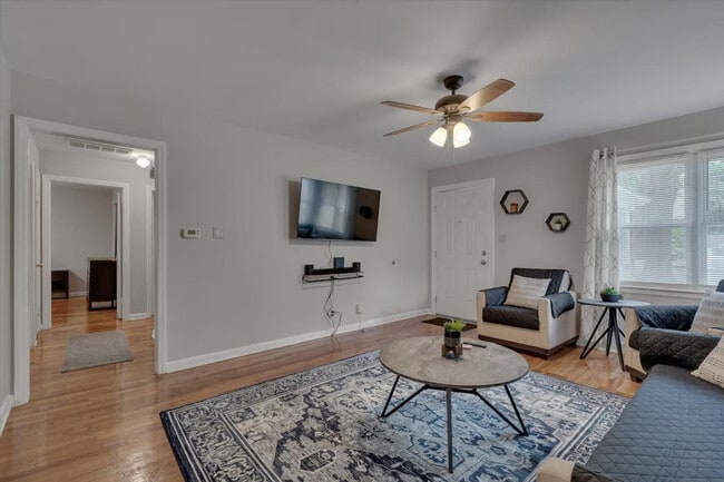 Photo - 804 Urban Ave Unit ID1391825P