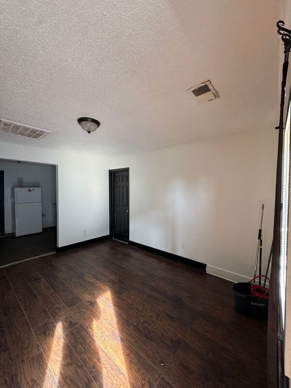 Photo - 1818 Dayton St
