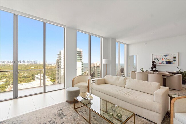 Photo - 2678 Tigertail Ave Unit PH4