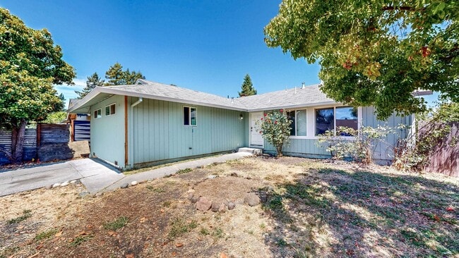 Photo - 8690 Lords Manor Way