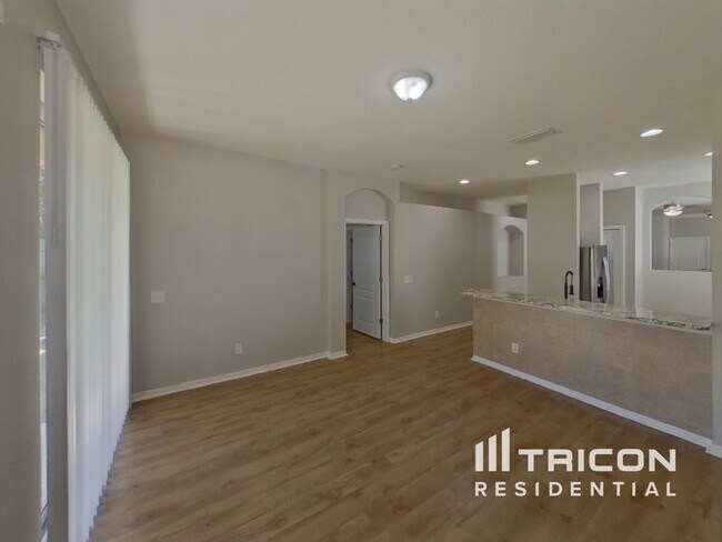 Photo - 10337 Avelar Ridge Dr