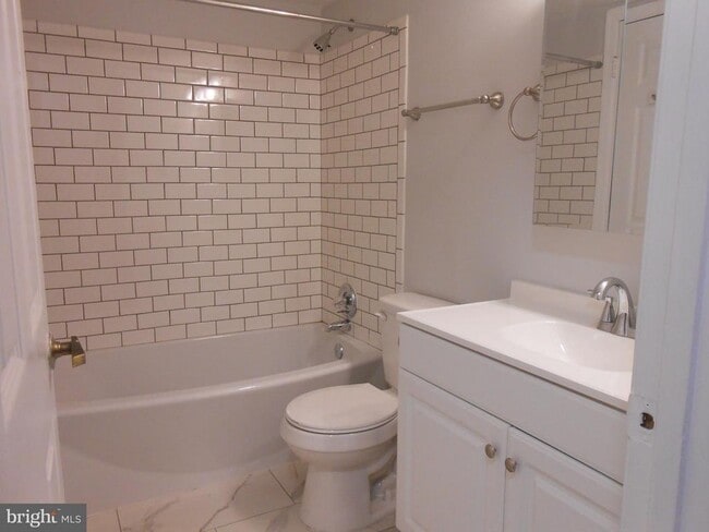 Photo - 44706 Beechwood Ct