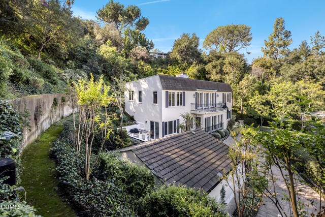 Photo - 980 Ellington Ln