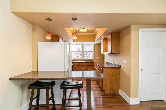 Photo - Updated SW Side 2 bed/1.5 Bath