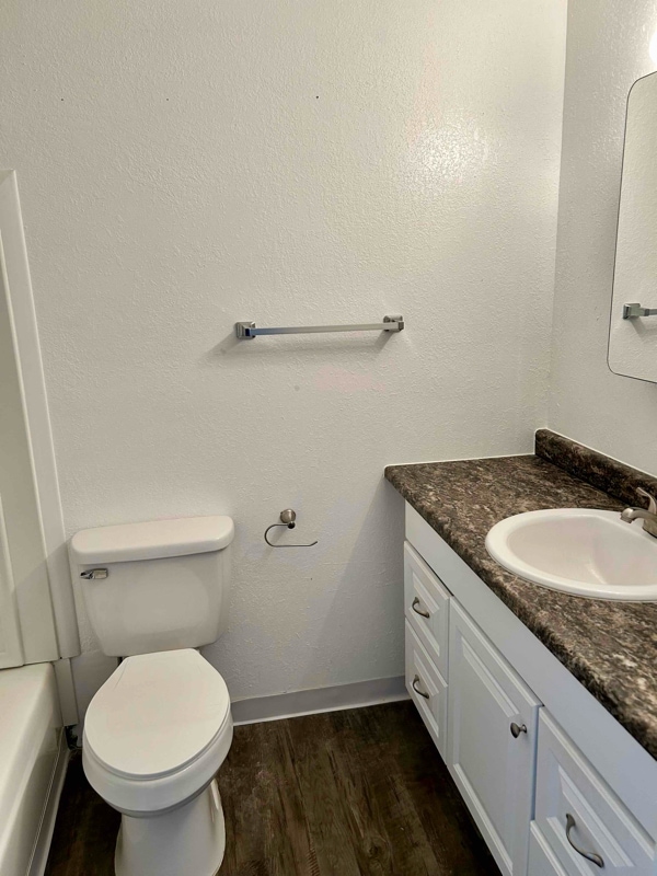 Photo - 2804 E 32nd Ave