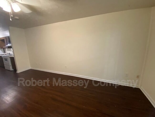 Photo - 2124 Cherokee Pkwy Unit #207