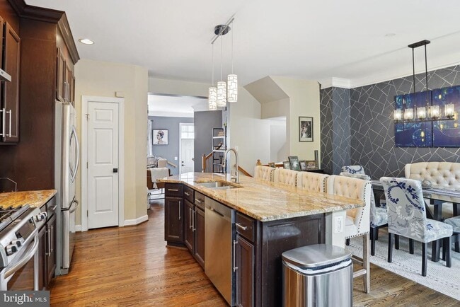 Photo - 6667 Debra Lu Way