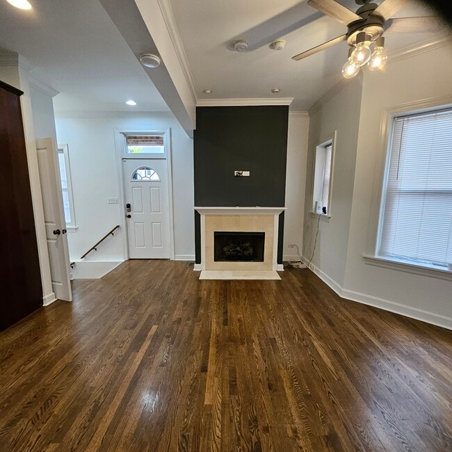 Photo - 3257 W Palmer St
