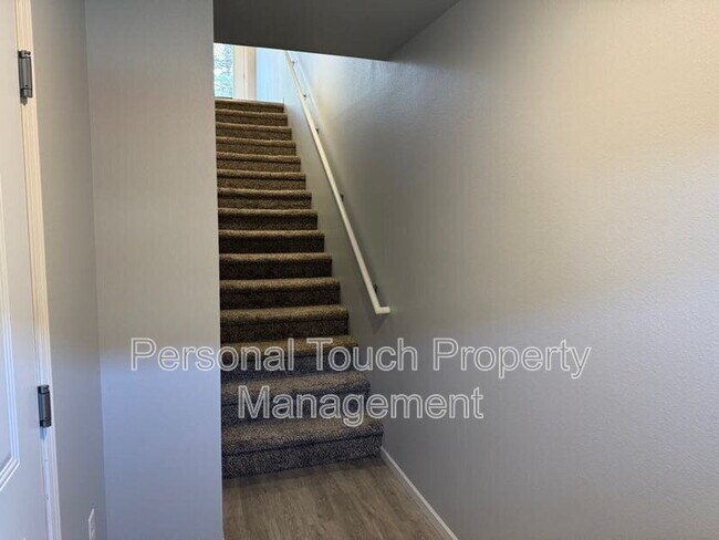 Photo - 808 7th Ave S Unit 5